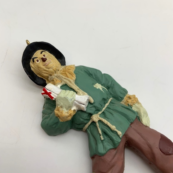 Vintage Kurt Adler Wizard of Oz The Scarecrow 'A Brain' Ceramic Ornament 2000 - Picture 2 of 8